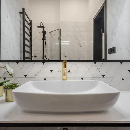 Astoria Boutique Suites- Location By Bqa 3*