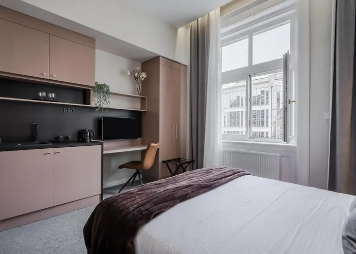 Hotel Astoria Boutique Suites- Location By Bqa