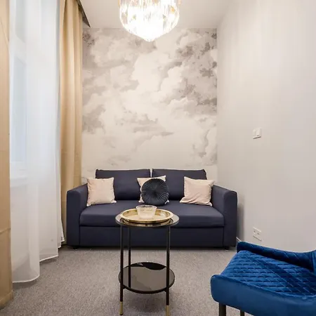 ホテル Astoria Boutique Suites- Location By Bqa 3*