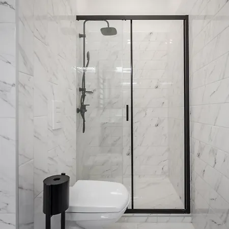 Astoria Boutique Suites- Location By Bqa 酒店
