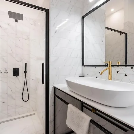 酒店 Astoria Boutique Suites- Location By Bqa 布达佩斯