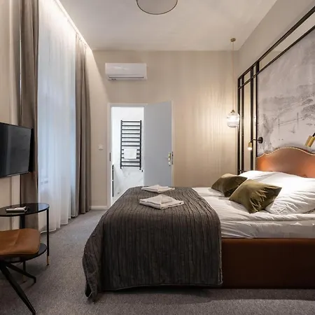 ホテル Astoria Boutique Suites- Location By Bqa 3*