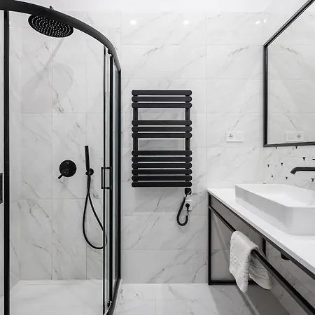 ホテル Astoria Boutique Suites- Location By Bqa 3*