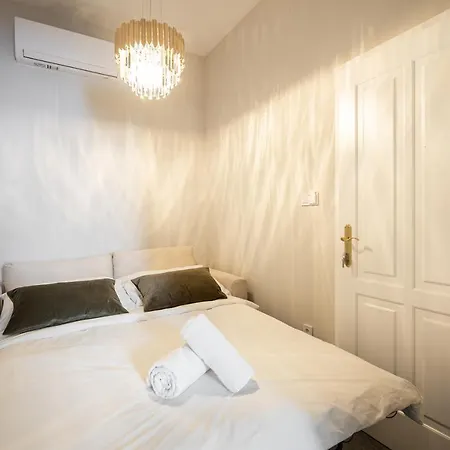 Astoria Boutique Suites- Location By Bqa 酒店 *
