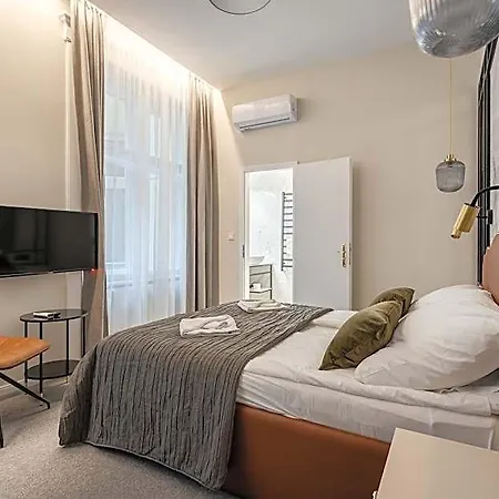 Astoria Boutique Suites- Location By Bqa 3*
