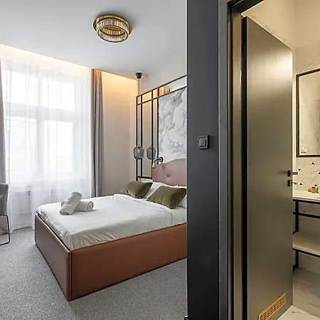 Ξενοδοχείο Astoria Boutique Suites- Location By Bqa 3*