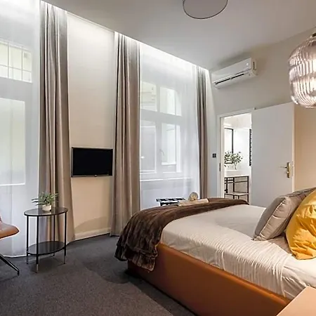 Hotel Astoria Boutique Suites- Location By Bqa Budapešť