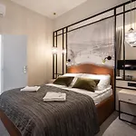 Astoria Boutique Suites- Location By Bqa Hotel Budapest