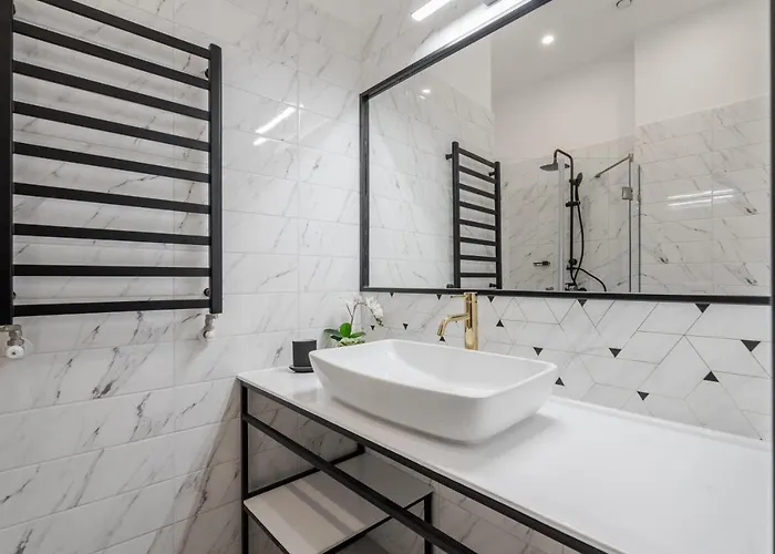 Hotel Astoria Boutique Suites- Location By Bqa 3*