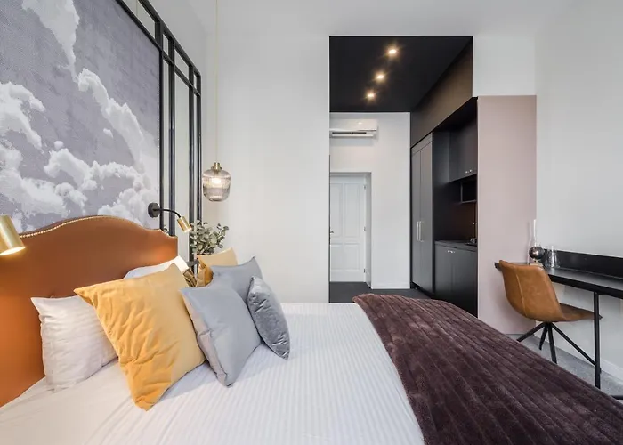 Hotel Astoria Boutique Suites- Location By Bqa