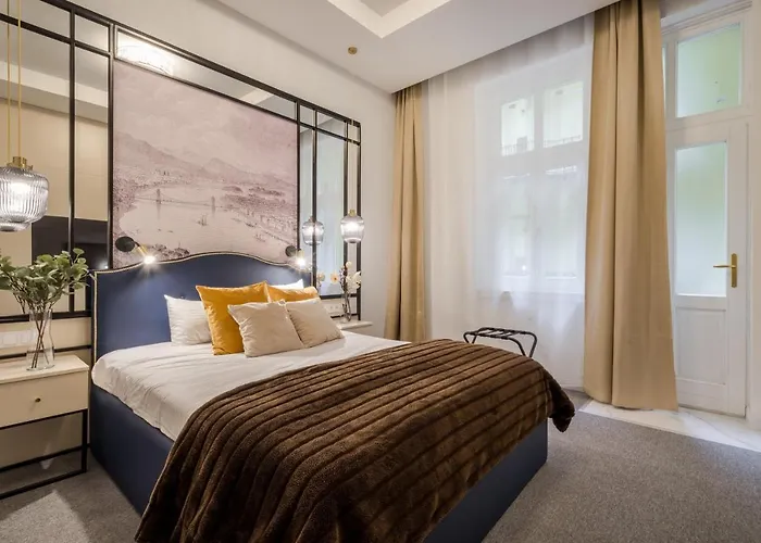 Astoria Boutique Suites- Location By Bqa Hotel Budapest