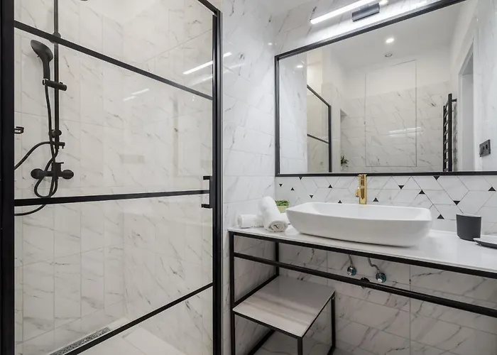 Astoria Boutique Suites- Location By Bqa Hotel